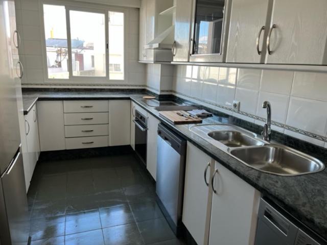 Amador Apartamento Familiar Centro Parking Amador De Los Rios Севиля Екстериор снимка